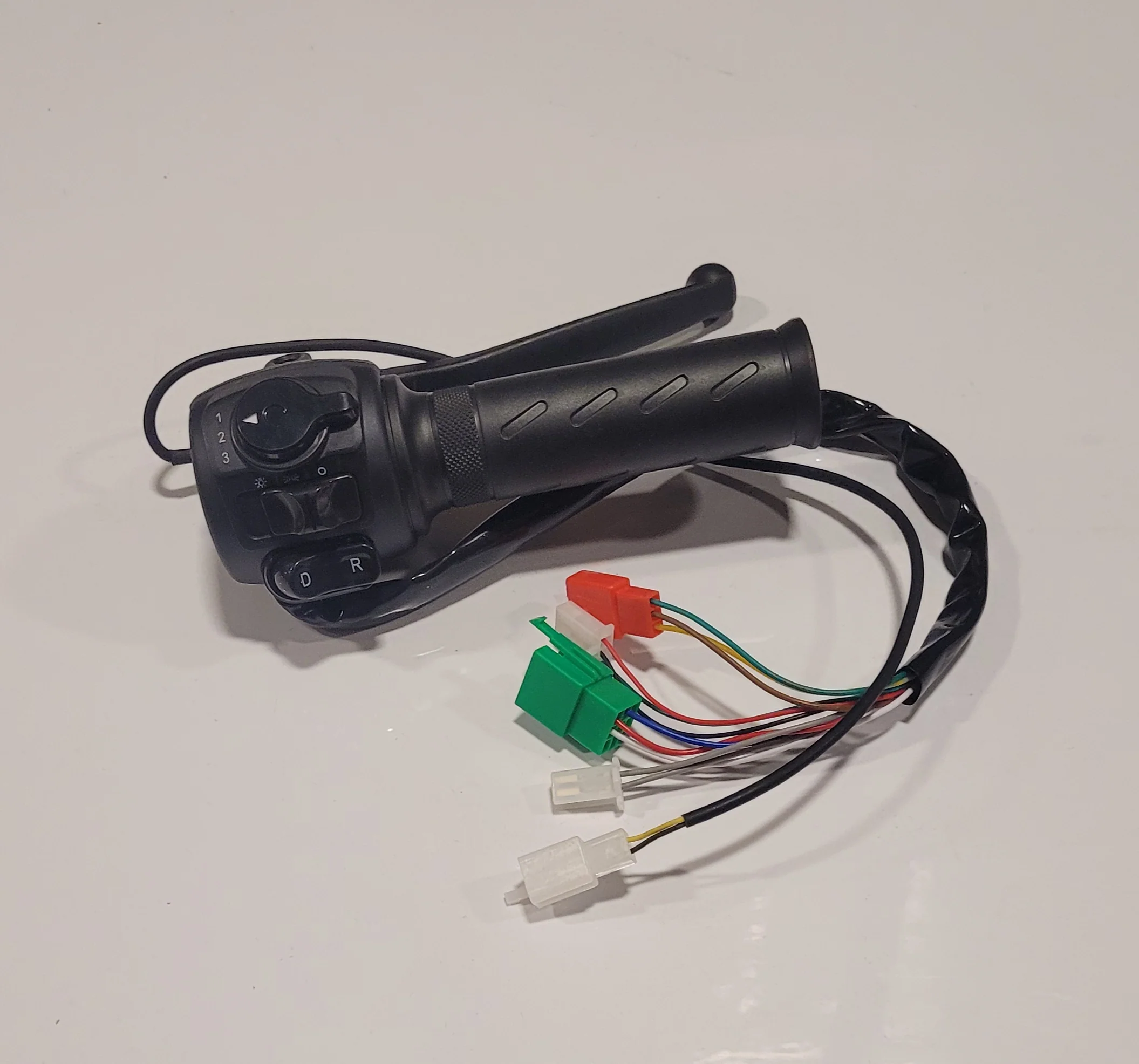 Right combination switch with thottle and brake lever - PBC1361XL