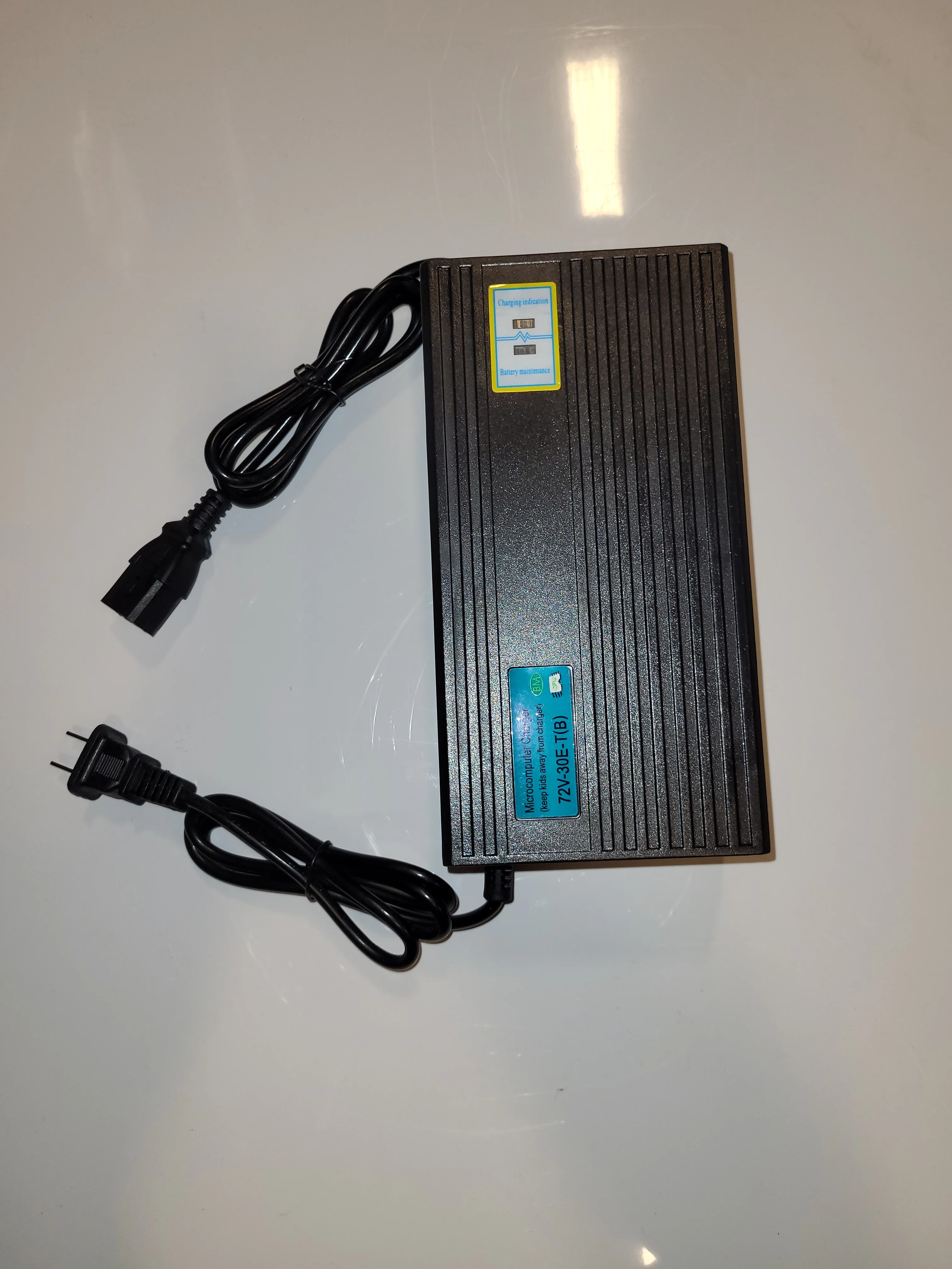Charger - PBC1224XL