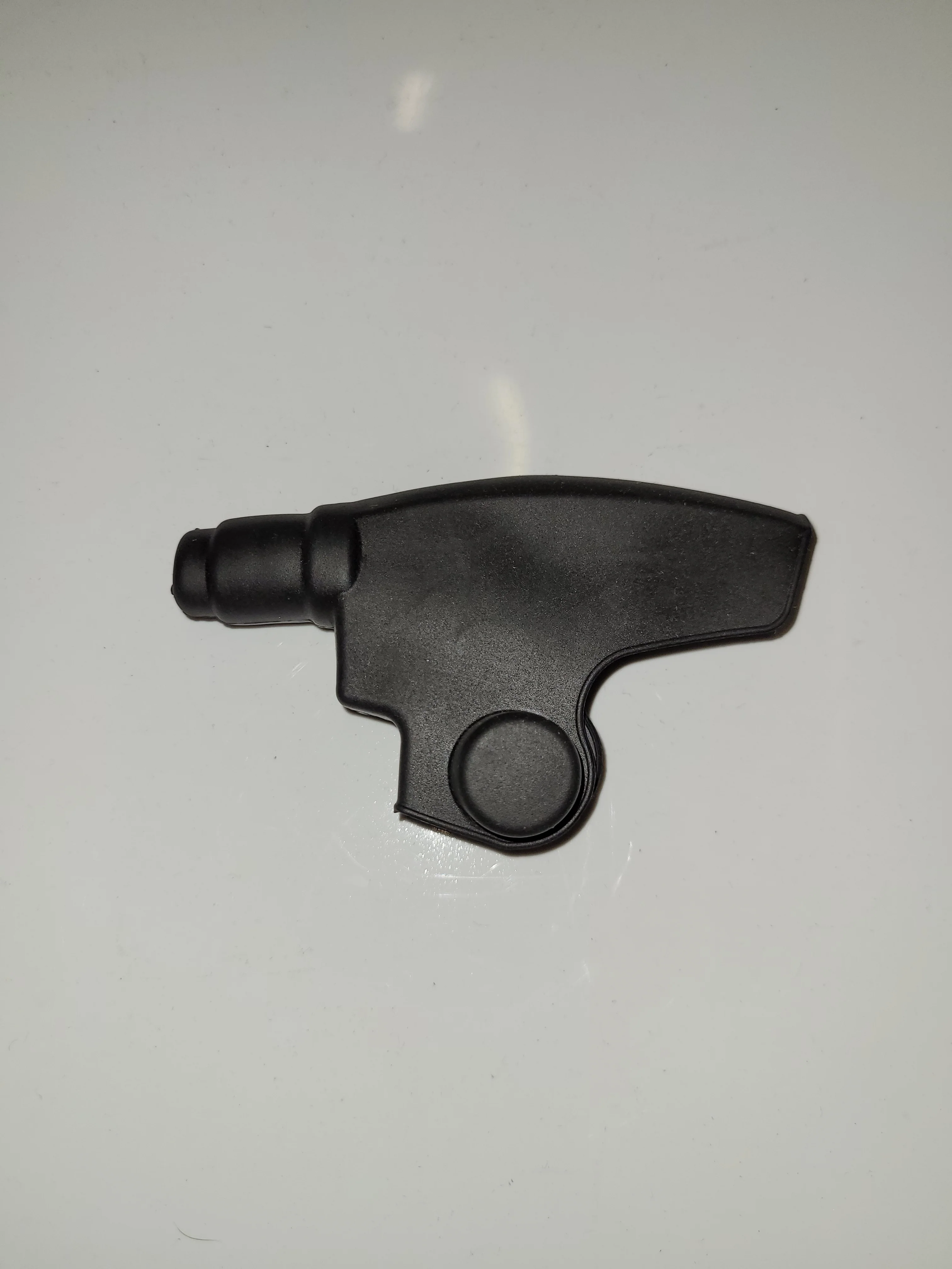 VM125 Clutch Handle Dust Cover - PBC550XL